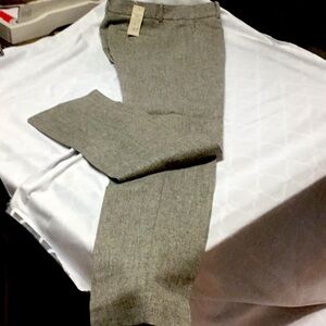 NWT Banana Republic Women’s grey hemmingbone wool dress pants, size 4L